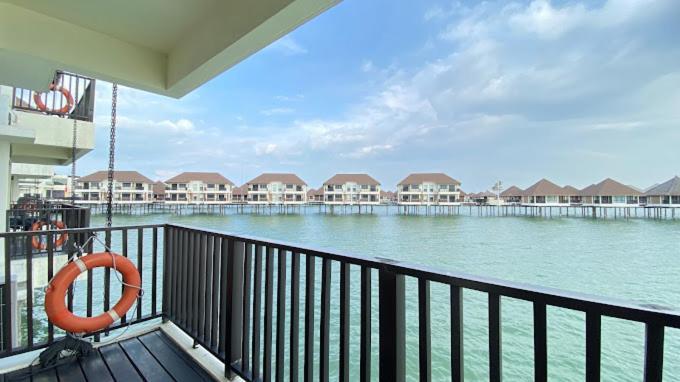 Ark Goldcoast Resort เซปัง ภายนอก รูปภาพ