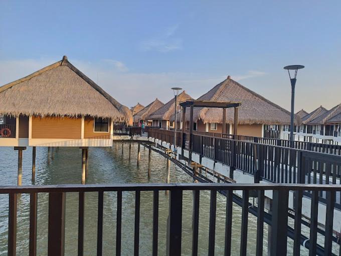 Ark Goldcoast Resort เซปัง ภายนอก รูปภาพ